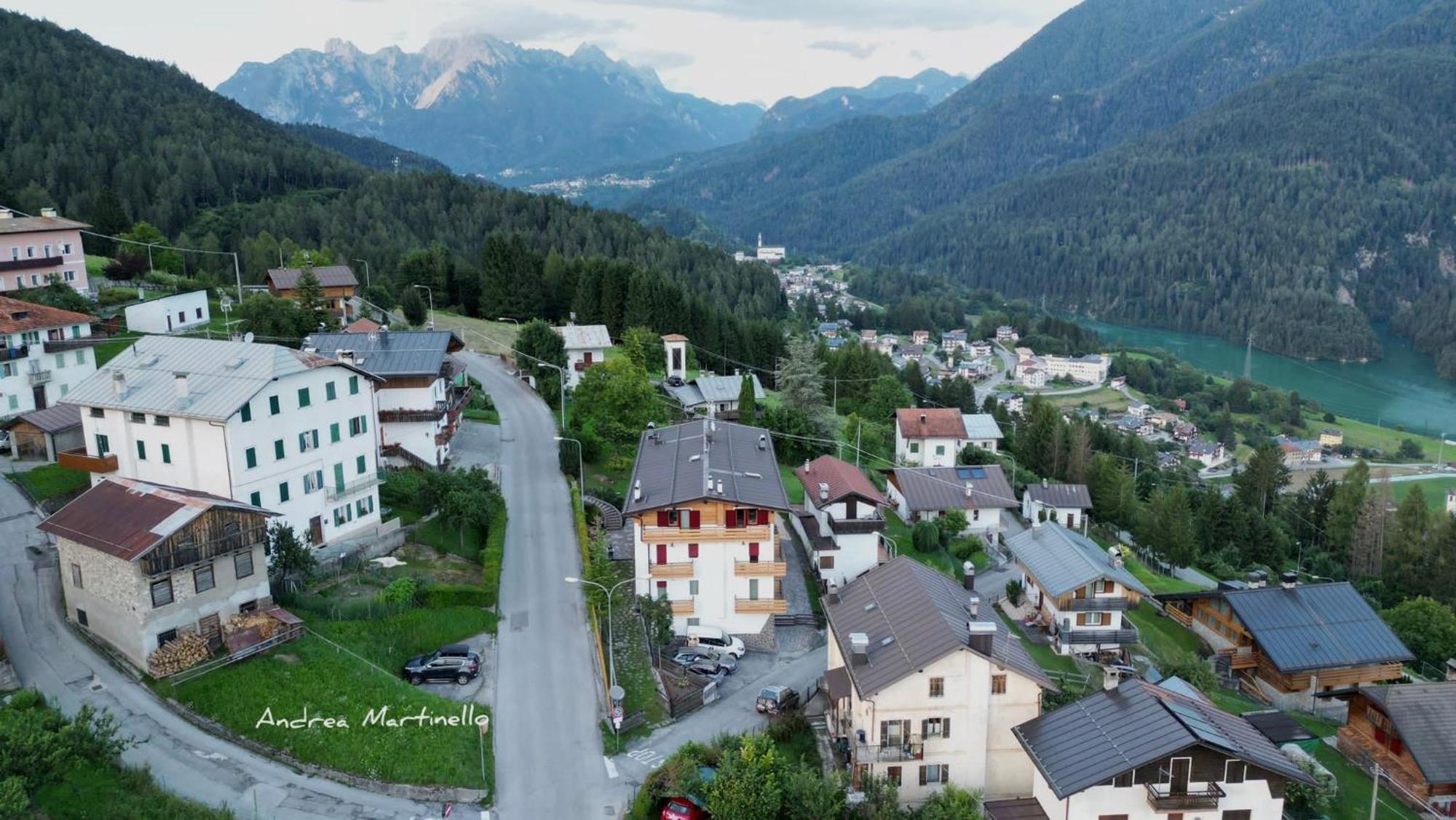 Mansarda La Soffitta Domegge di Cadore Exterior foto